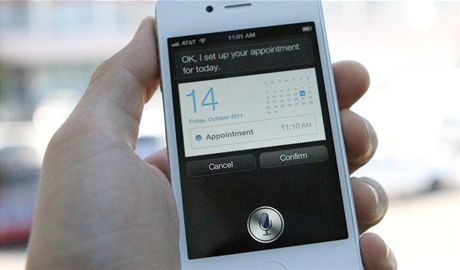 Hlasové ovládání Siri na iPhonu 4S