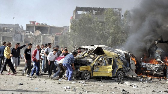 Následky výbuchu v Damaku (10. kvtna 2012)