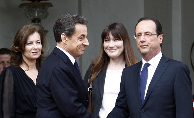 Hollande je dražší než Sarkozy. Francie se dozvěděla, kolik stojí exprezidenti