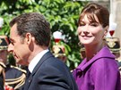 Nicolas Sarkozy a jeho manelka Carla 