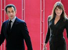 Nicolas Sarkozy a jeho manelka Carla (Paí, 13. listopadu 2008)
