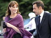 Nicolas Sarkozy a jeho manelka Carla (13. ervna 2008)