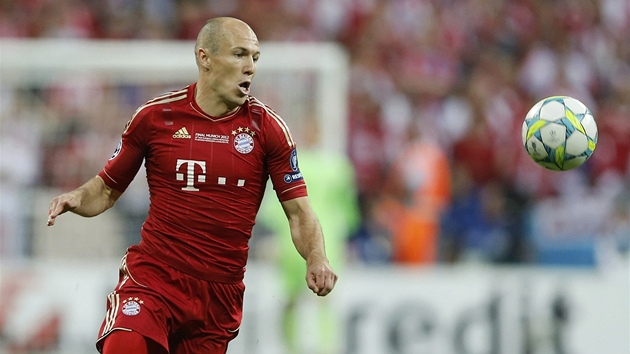 Arjen Robben z Bayernu Mnichov ve finle fotbalov Ligy mistr