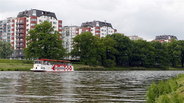 Obnovení provozu opravené lodě Arnošt.