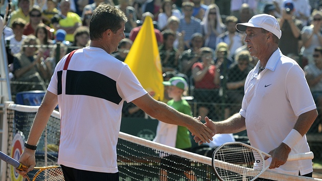 Tenista Ivan Lendl (vpravo) se po 39 letech vítzn na praskou Spartu. Bývalý