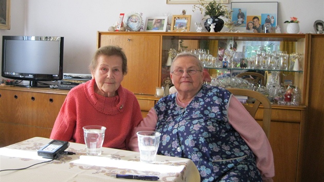 Drahoslava Loáková (vlevo) se sestrou Libuí Hiemerovou (za svobodna