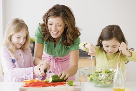 Zeleninu podle przkumu provedeného mezi maminkami pravideln veeí jen 38 % eských rodin. (Ilustraní snímek)