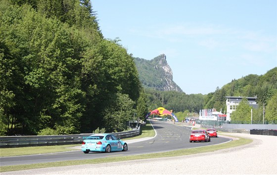 Velký ampionát se vrátil na malebný Salzburgring.