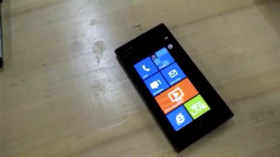 Nokia Lumia screen 900