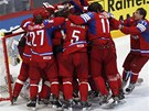 ZBOILI BRANKU. Radost ruských hokejist neznala po finálové výhe nad