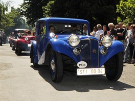 V Plzni se konal 23. roník jízdy historických vozidel. Automobily a motocykly...