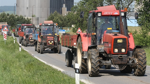 Traktory zemědělců opět ucpou silnice.