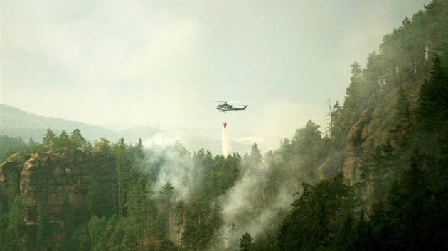 Haen poru u Jetichovic vrtulnkem v roce 2006.