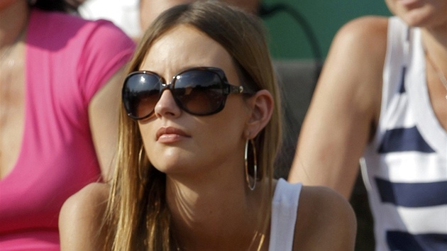PTELKYN. Tome Berdycha podporuje na Roland Garros tak ptelkyn Ester Storov.