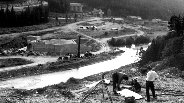 Výstavba Úpravny vody elivka byla zahájena v roce 1965 coby investiní akce...