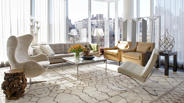 V obývacím pokoji je nap�íklad i ikonické k�eslo Egg Chair od Arne Jacobsena