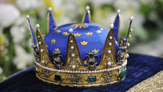védská královská koruna bhem ktu princezny Estelle (21. kvtna 2012)