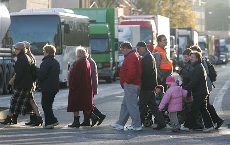 Obyvatelé Náchoda bojují za nový obchvat, pod mstem nakonec moná vyroste tunel.