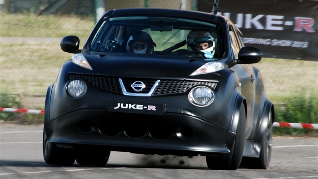 Nissan Juke-R v Praze