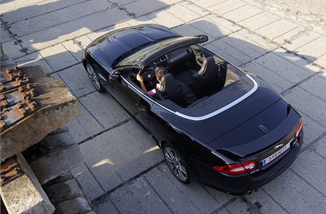 Jaguar XKR-S Convertible