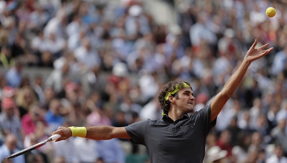 ZASTAVÍ SRBA? Roger Federer se v semifinále Roland Garros utká s Novakem Djokoviem.