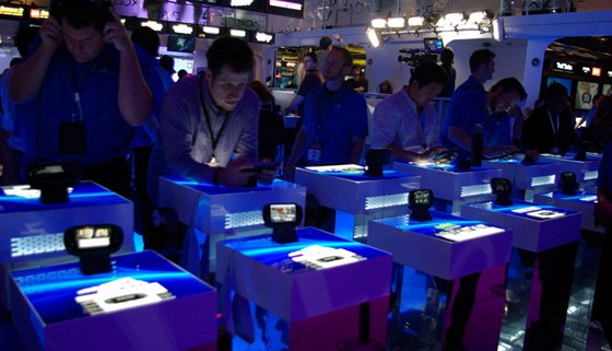 E3 2012 - ást stánku firmy Sony, vyhrazená hrám pro PS Vita.