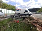 Na dálnici D1 u Hvzdonic prorazil kamion svodidla