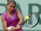 SOUSTEDNÍ. Sara  Erraniová v semifinálovém utkání Roland Garros.