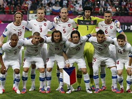 ESKÁ JEDENÁCTKA. Fotbalisté eské republiky ped svým prvním zápasem Eura 2012