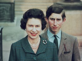 Královna Alžběta II. a princ Charles (1969)