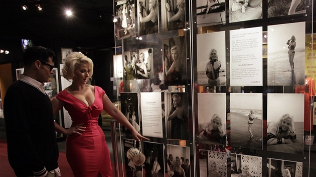 Výstava v�novaná here�ce Marilyn Monroe