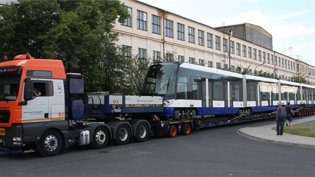 tylánková tramvaj koda Forcity je nejdelí v esku vyrobenou tramvají. 