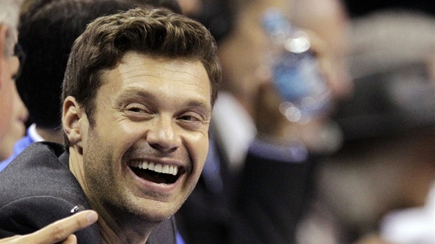 Ryan Seacrest, konferenciér American Idolu, fandí Oklahoma City Thunder.