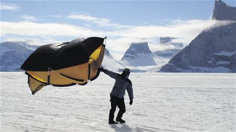 Jihomoravtí dobrodruzi na Baffinov ostrov u Kanady elili divokým podmínkám.
