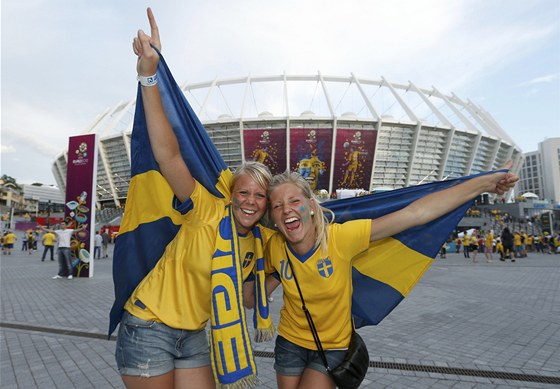 Takhle chodí Švédky na fotbal. Dorazí fanynky ze severu Evropy i do Uherského Hradiště? 