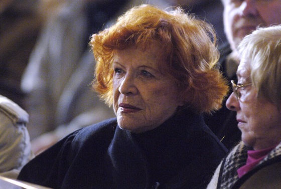  Ve věku 87 let zemřela 16. června herečka Jaroslava Adamová (na archivním