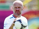 Kou eských fotbalist Michal Bílek pi tréninku ve Vratislavi. 