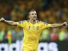 TÁÁÁKOVOU MÁM RADOST. Ukrajinský fotbalista Andrej evenko se raduje, dal dva