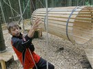 Nejnovjí ást lanového parku na vrcholku Libína u Prachatic bude otevena pro...