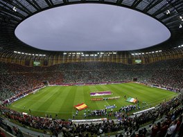 PIPRAVENO K VÝKOPU. Stadion v Gdasku je pichystaný na utkání mezi panlskem