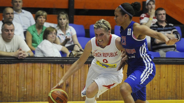 �eská reprezentantka Hana Horáková (vlevo) a Jenaya Wadefrayová z Velké