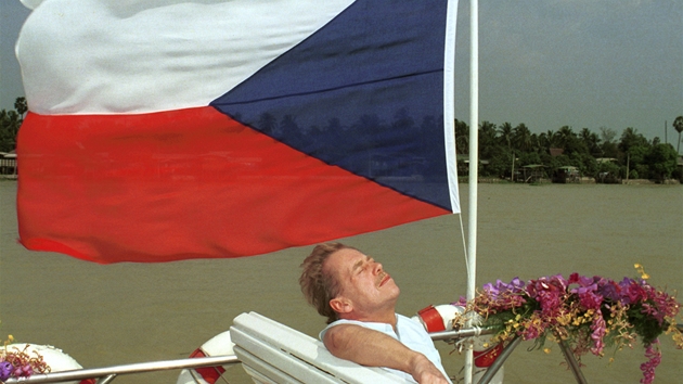 Výstava Prezident Václav Havel, sloená z fotografií TK (Bangkok, 1994)