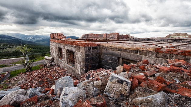Ruiny Petrovy boudy v Krkonoších (červen 2012)