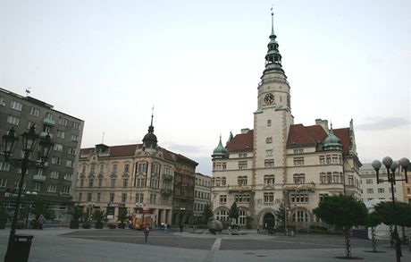 Hláska na Horním náměstí v Opavě - sídlo magistrátu.