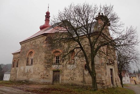 Kostel Nanebevzet Panny Marie v Bez