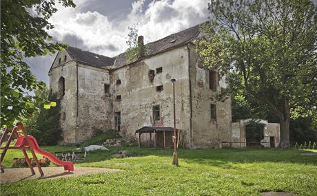 Zámek se sýpkou v Kostelní Vydí získal v krajské anket tená iDNES.cz nejvíce hlas.