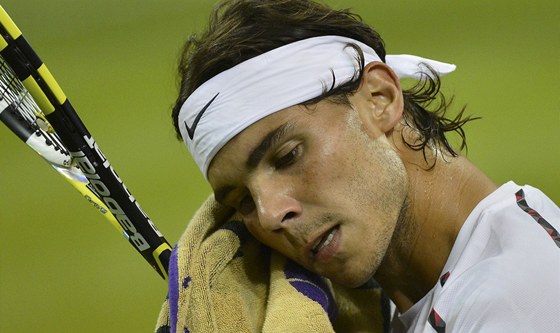 POÁD TO NEJDE. Rafael Nadal od Wimbledonu neodehrál jediný zápas.