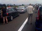 Zácpa na chorvatské dálnici A1 po tragické nehod eského autobusu (23. ervna...