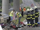 Trosky eského autobusu, který havaroval na chorvatské dálnici A1 nedaleko