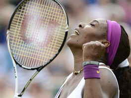 ANO. Serena Williamsov se raduje z povedenho deru v utkn prvnho kola
